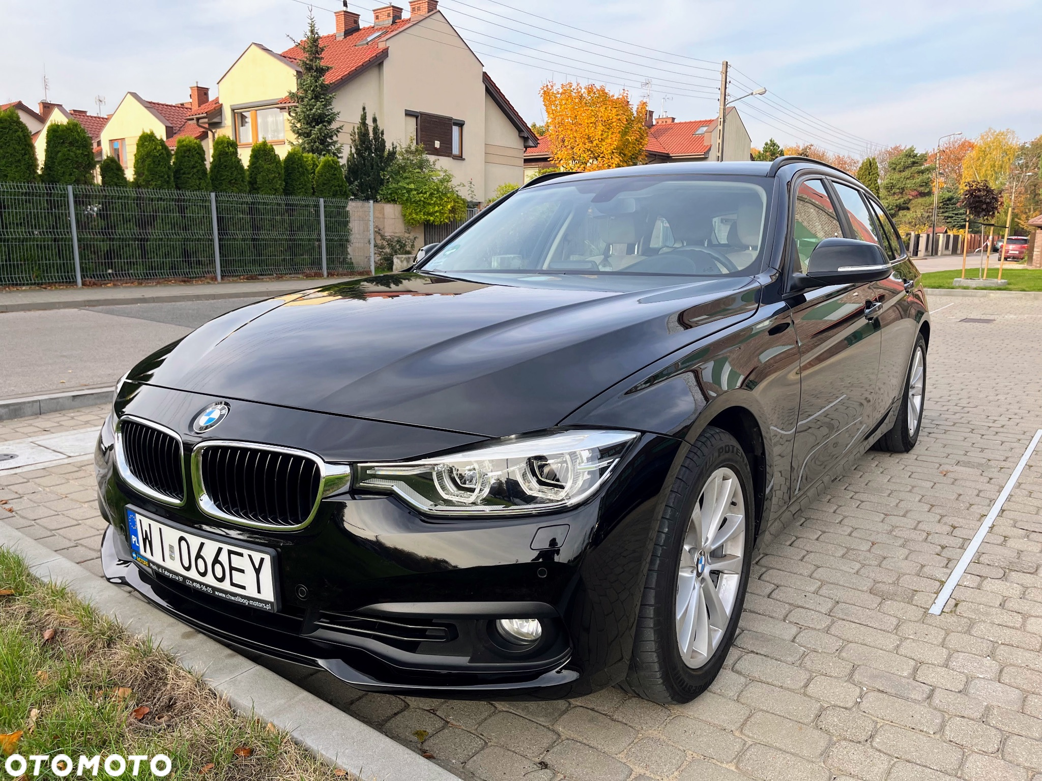 BMW Seria 3 330i xDrive Advantage - 17