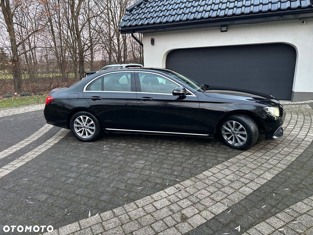 Mercedes-Benz Klasa E - 18