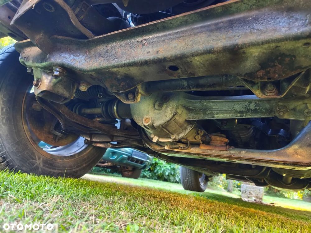 Suzuki Grand Vitara 1.6 - 16