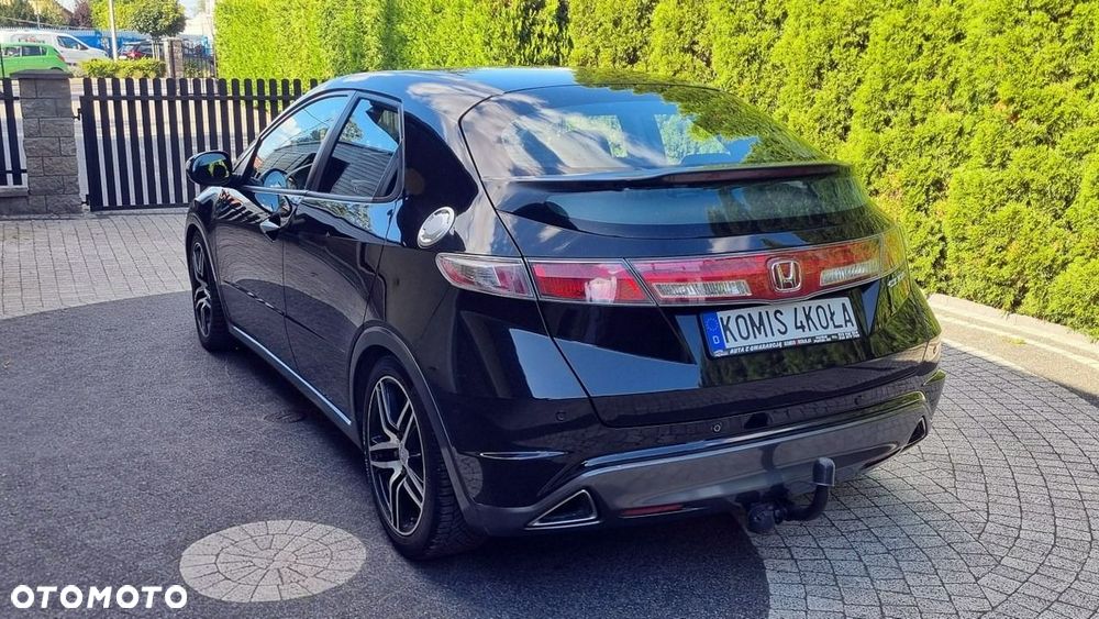 Honda Civic - 4