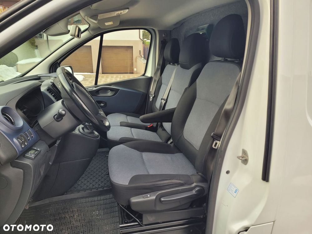 Opel Vivaro Długi L2 Webasto - 28