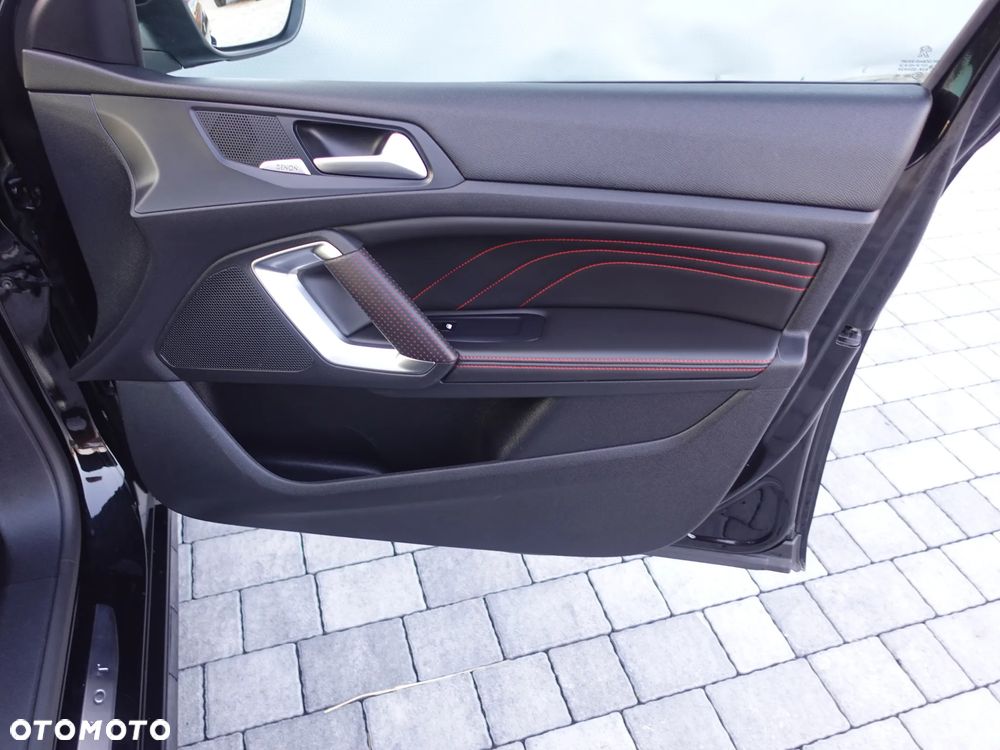 Peugeot 308 - 7
