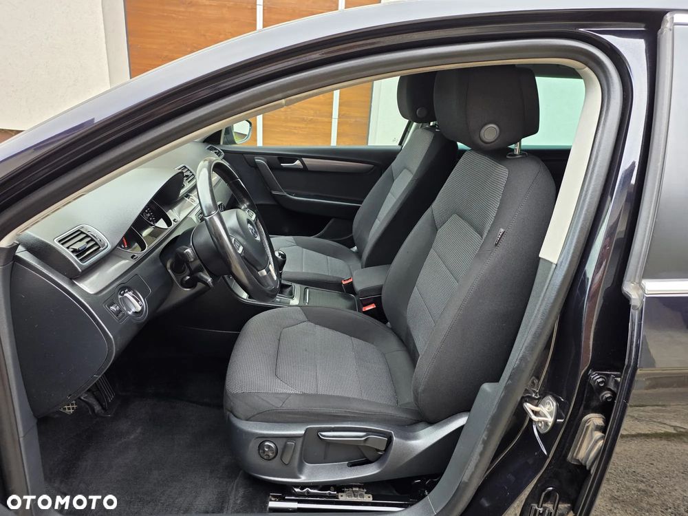 Volkswagen Passat Variant 2.0 TDI DPF Comfortline - 8
