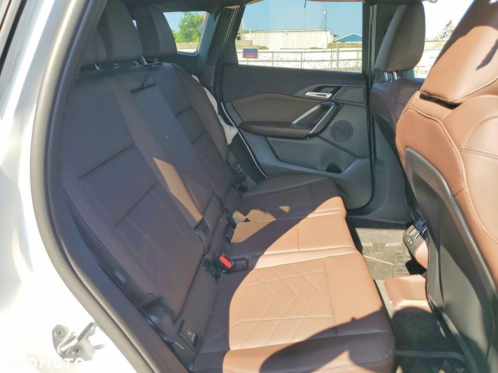 BMW X1 - 12