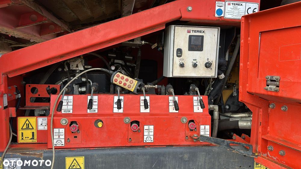 Finlay 883+TRZY WAŁOWA SKRZYNIA PRZESIEWAJĄCA ( POWERSCREEN WARRIOR 2100X ,  CAT ) - 18