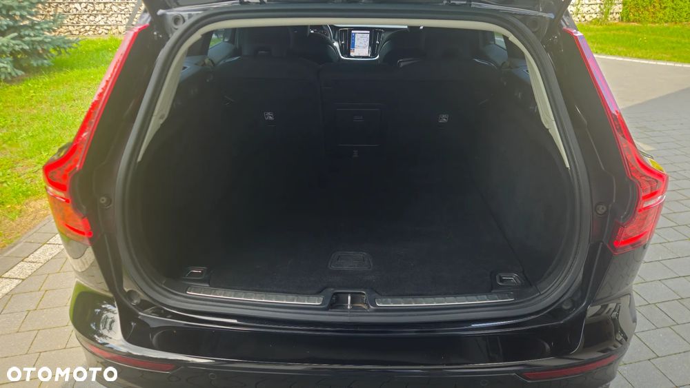 Volvo V60 D3 Momentum Pro - 23