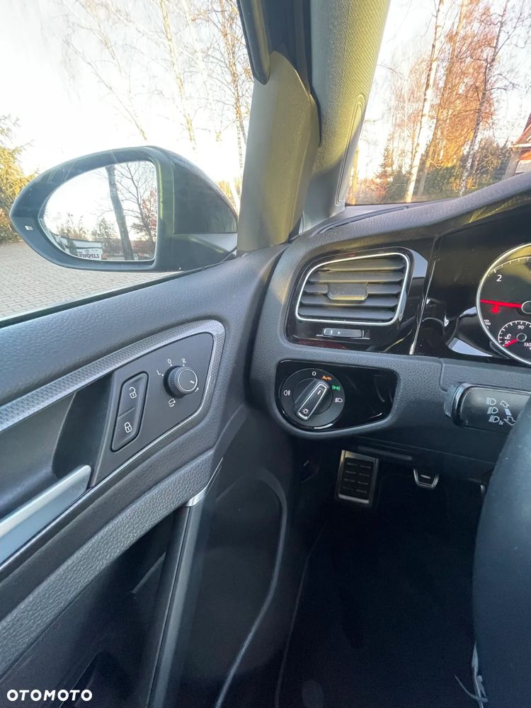 Volkswagen Golf 1.6 TDI SCR IQ.DRIVE - 14