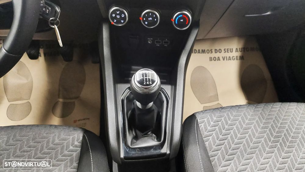 Renault Clio 1.5 Blue dCi Evolution - 22