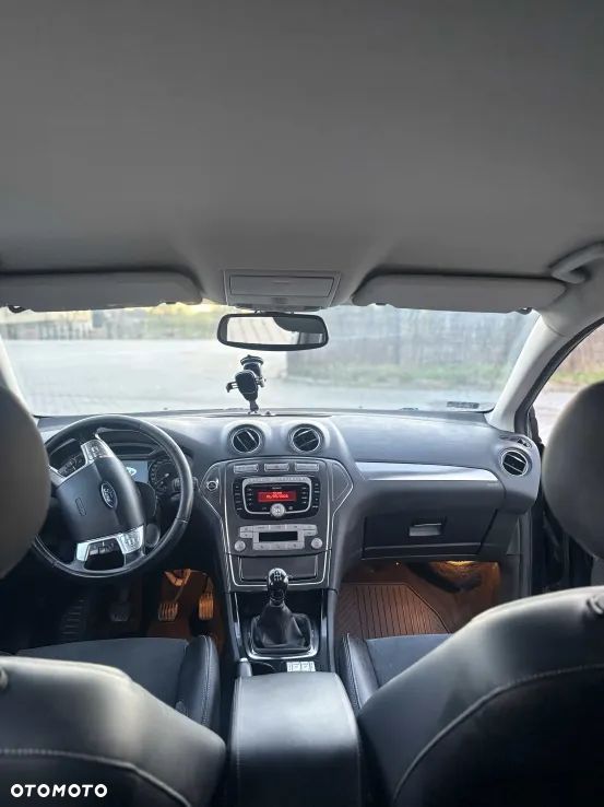 Ford Mondeo 2.0 Titanium - 14