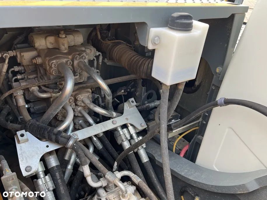 Liebherr Koparka gąsienicowa R922 LC 2022 rok - 23