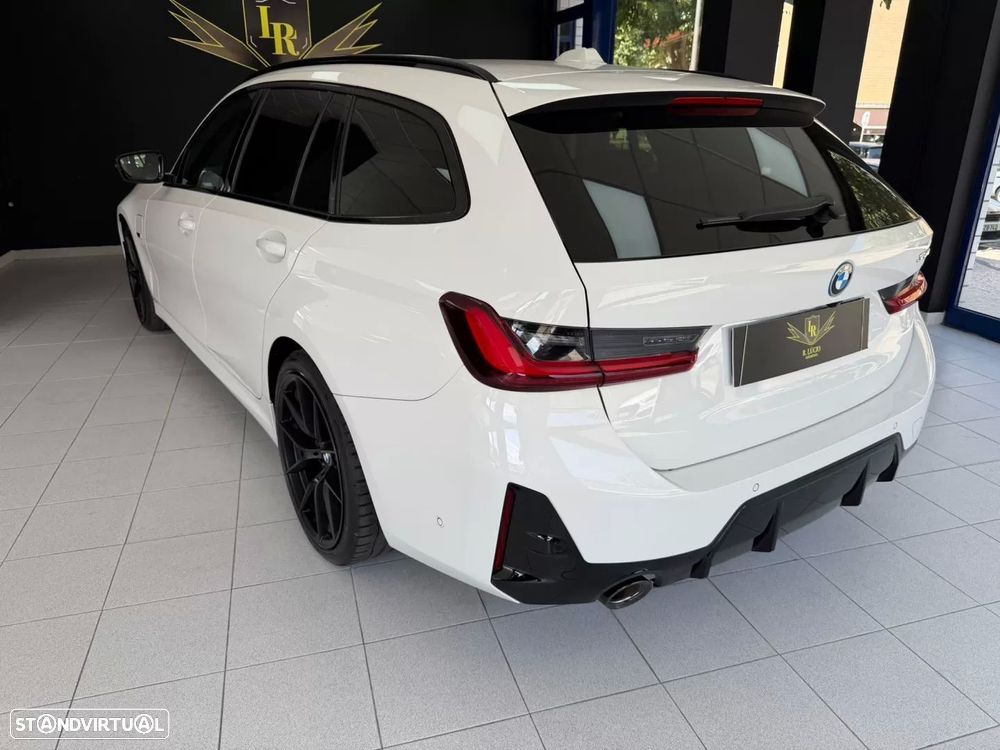 BMW 330 e Pack Desportivo M Auto - 45