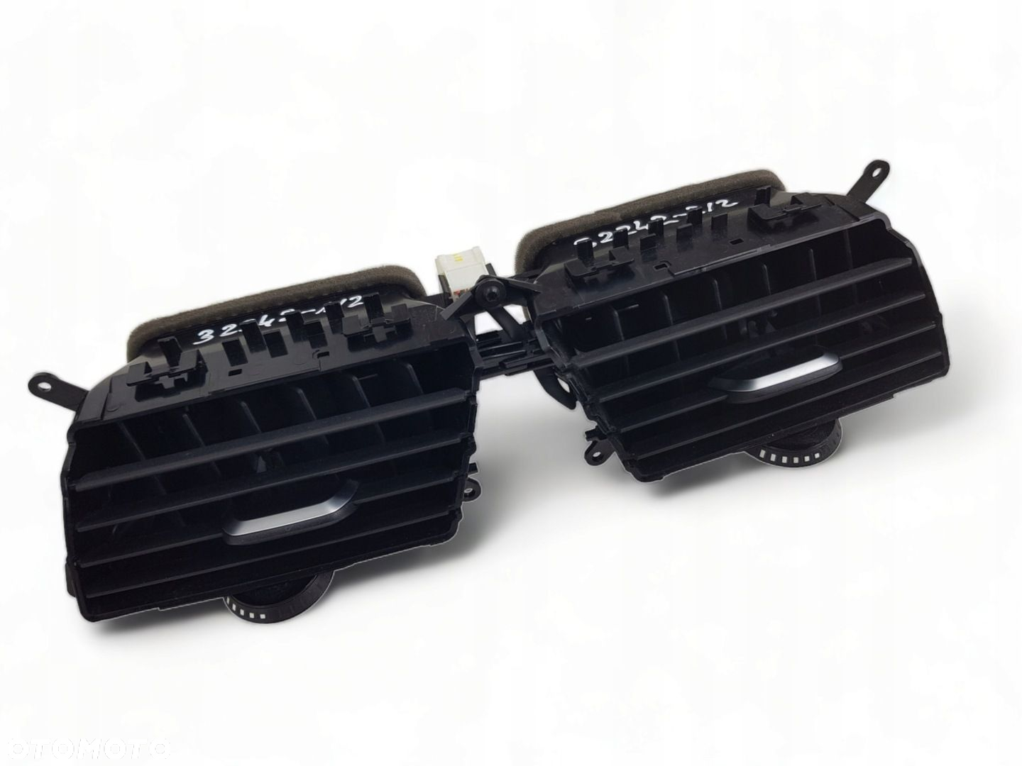 Kratki Nawiewu Środkowy Przód BMW M5 G30 F90 9329579 - 2