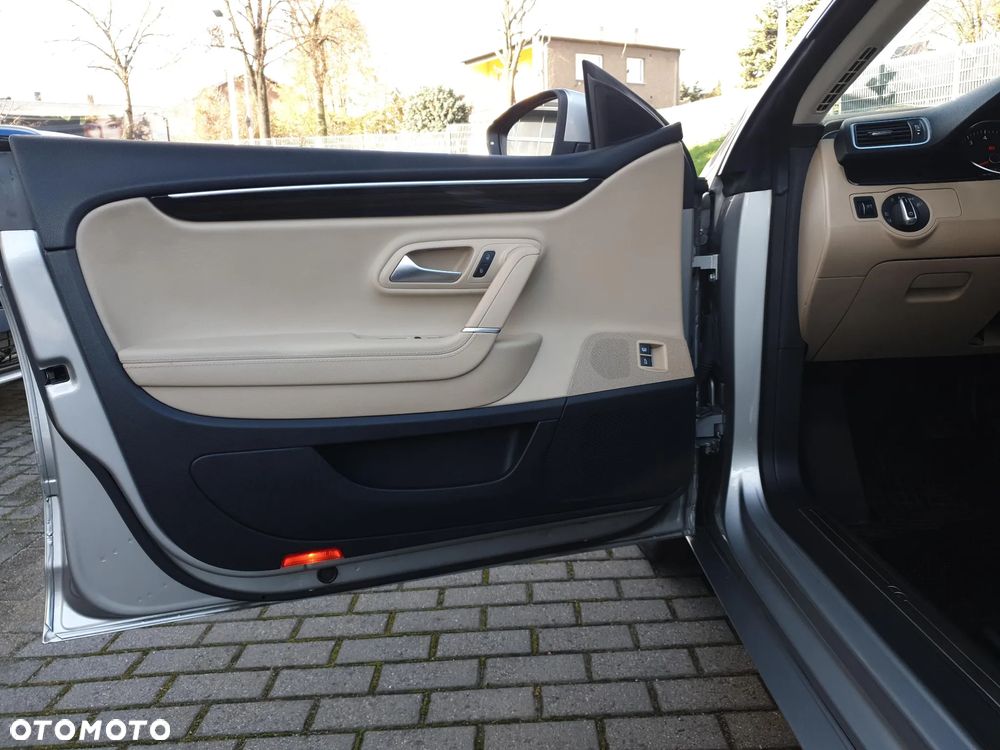 Volkswagen CC 1.4 TSI BMT - 10