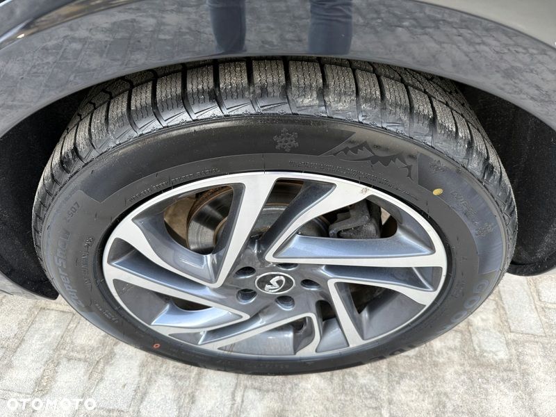 Infiniti Q30 1.6t Premium Tech 7DCT - 21