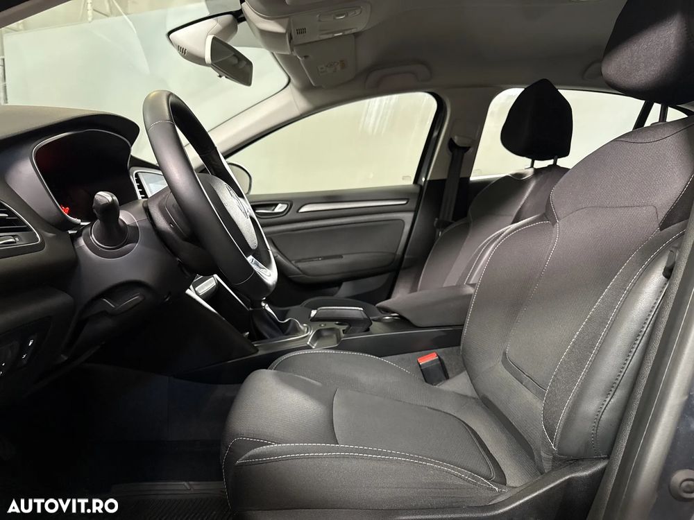 Renault Megane - 22