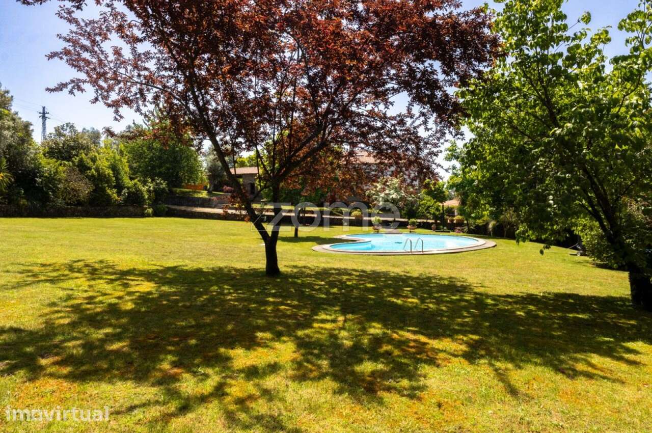Moradia única com 3 hectares, piscina e mata privada em Arões, Fafe - Grande imagem: 3/60