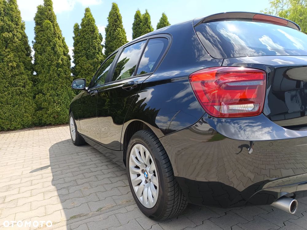 BMW Seria 1 116d - 13