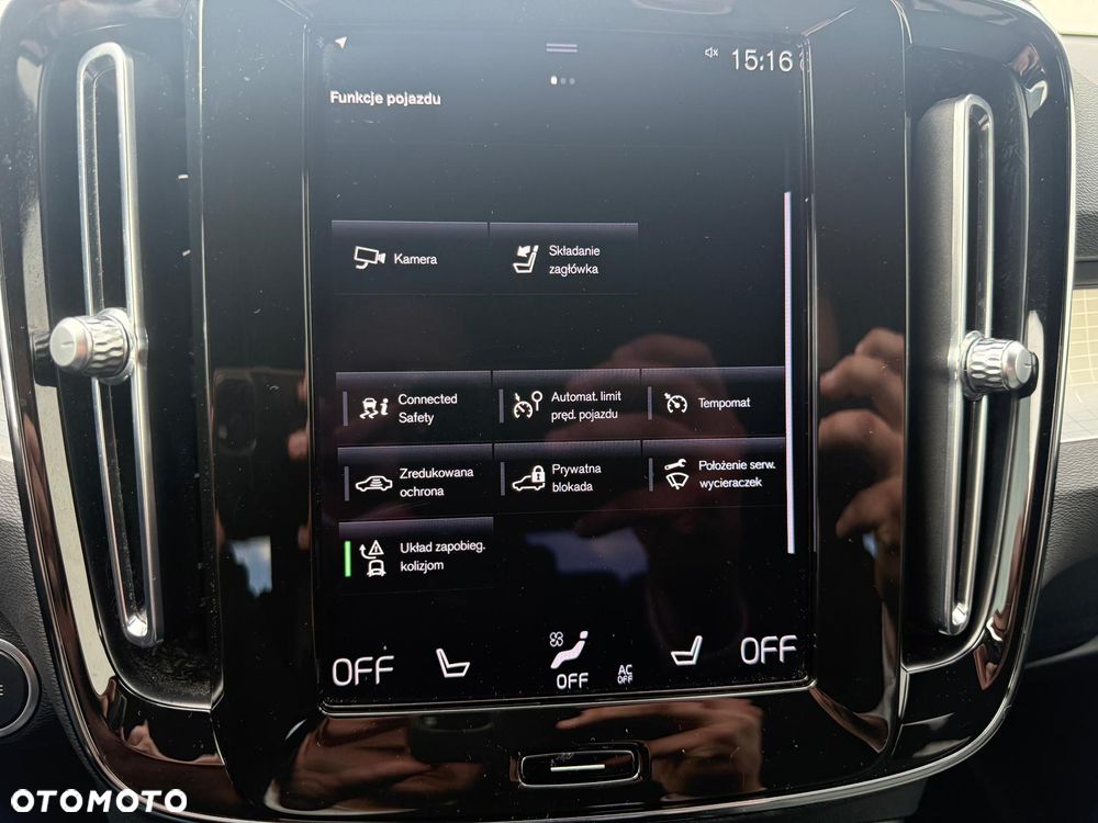 Volvo XC 40 T5 Plug-In Hybrid Plus Dark - 23