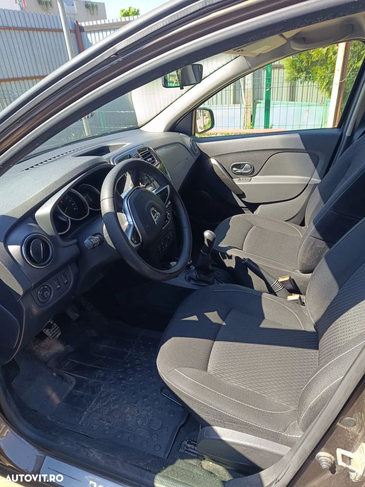 Dacia Logan 1.5 dCi Prestige - 9