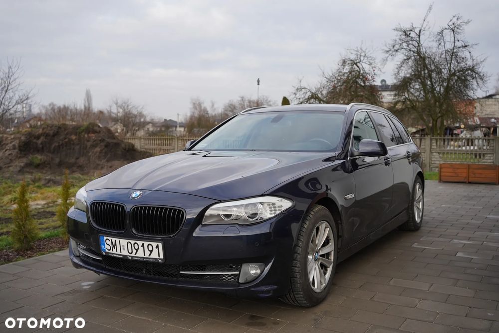 BMW Seria 5 520d - 2