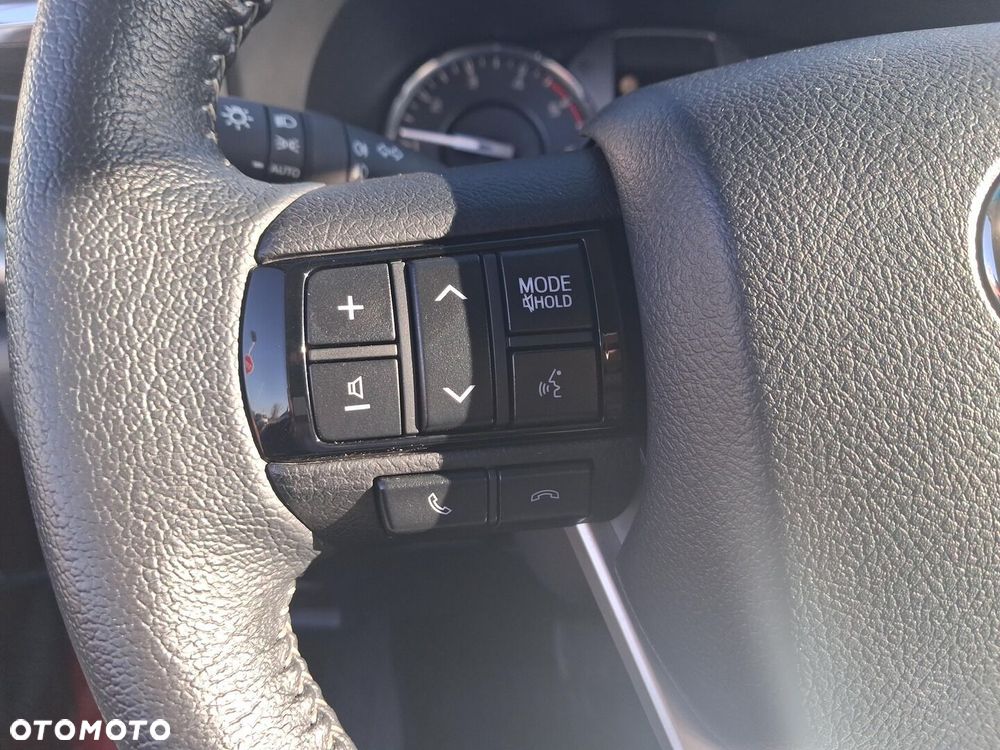 Toyota Hilux 2.8 D-4D mHEV Double Cab Executive 4x4 - 24