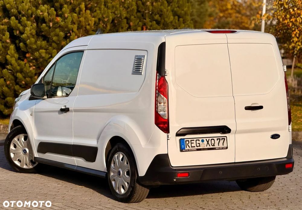 Ford Transit Connect - 14