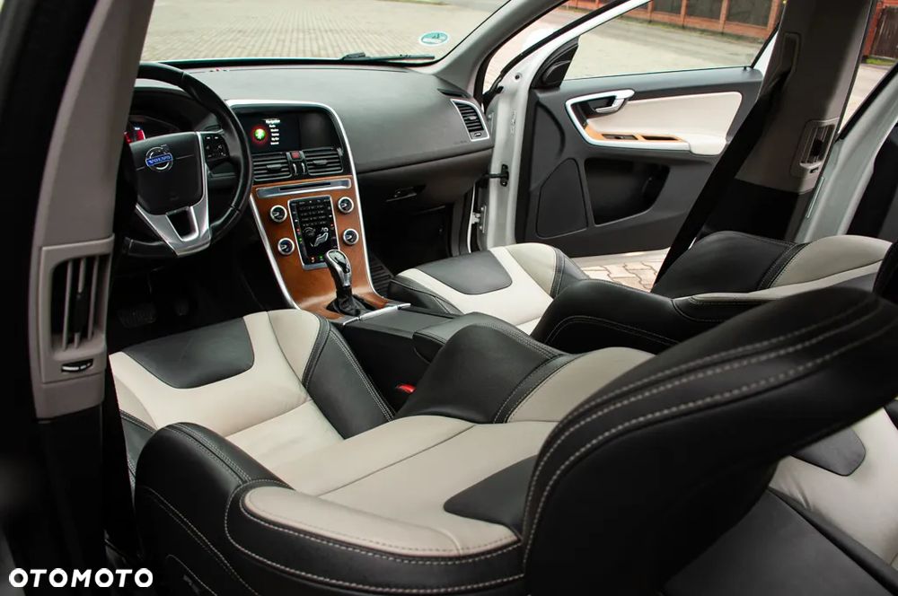 Volvo XC 60 D4 Drive-E Summum - 5