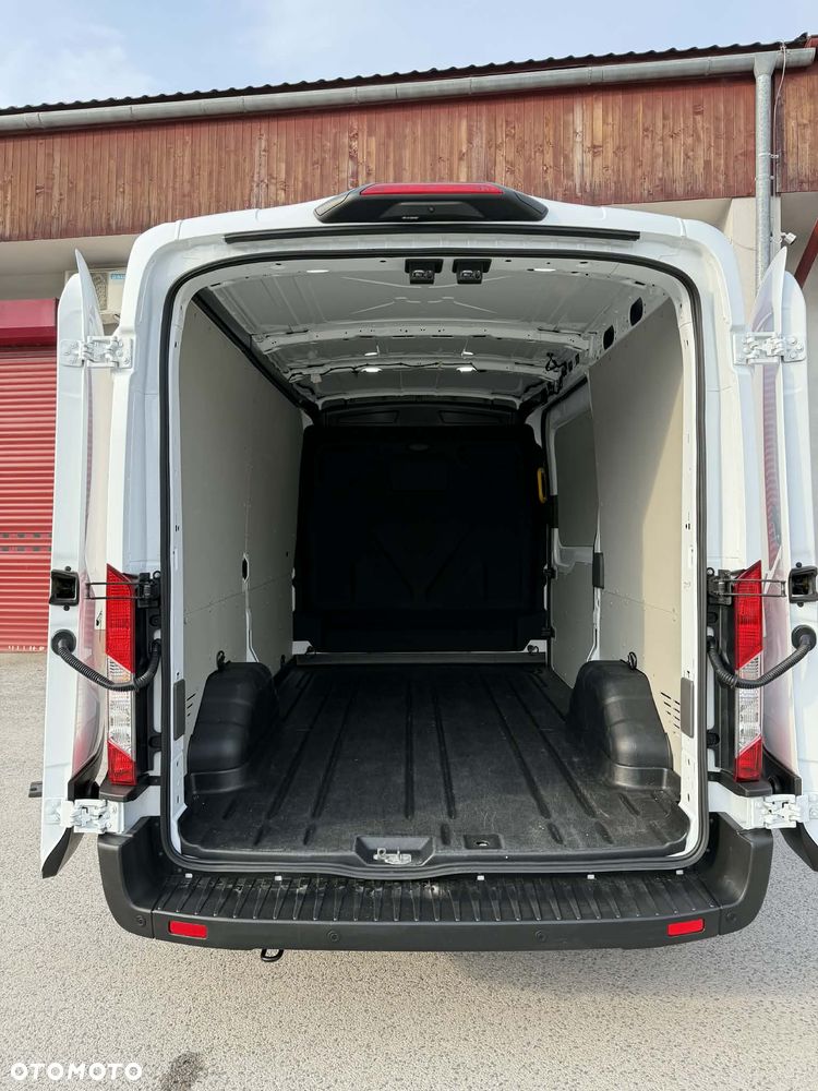 Ford Transit - 20