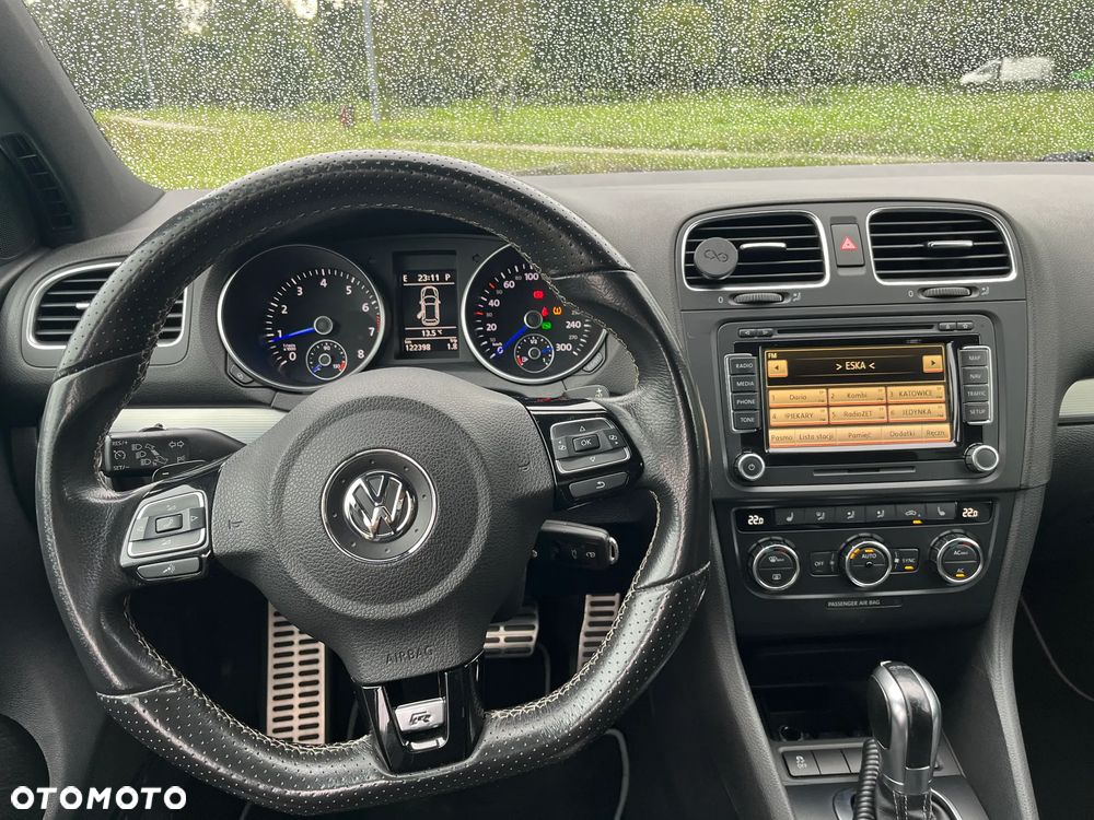 Volkswagen Golf 2.0 R DSG - 11