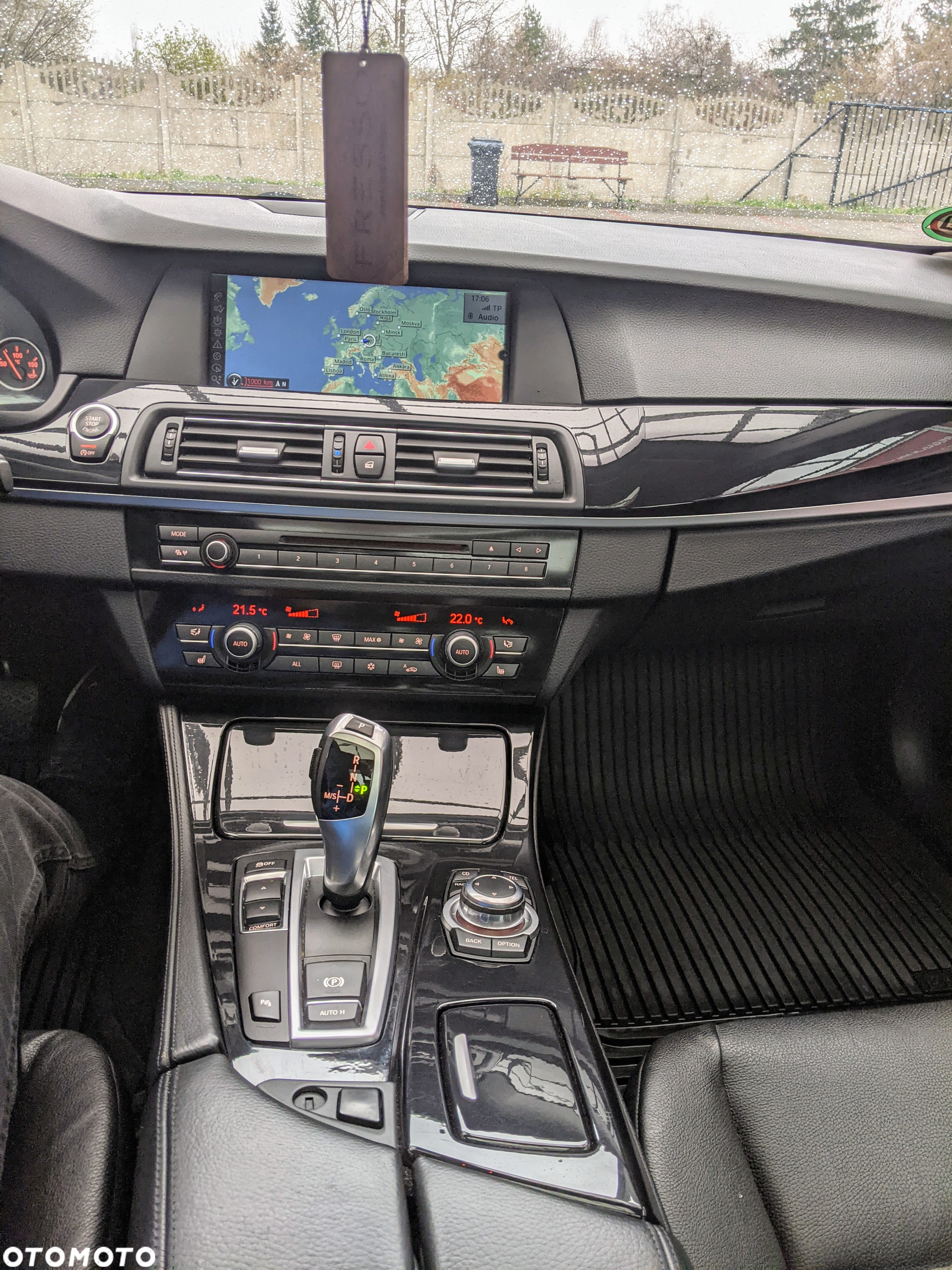 BMW Seria 5 525d xDrive - 22