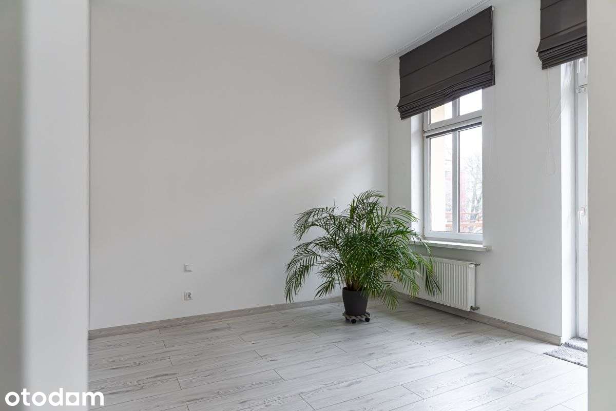 Komfortowe 4-pokojowe mieszkanie w centrum, balkon