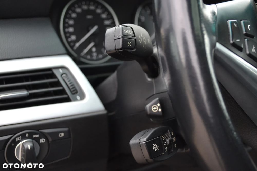 BMW Seria 5 530i xDrive - 20