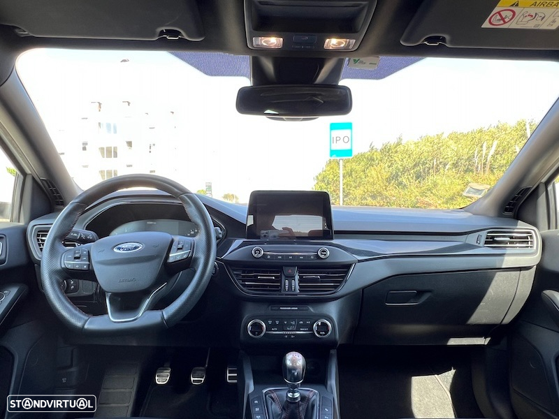 Ford Focus 1.5 TDCi EcoBlue ST-Line - 15