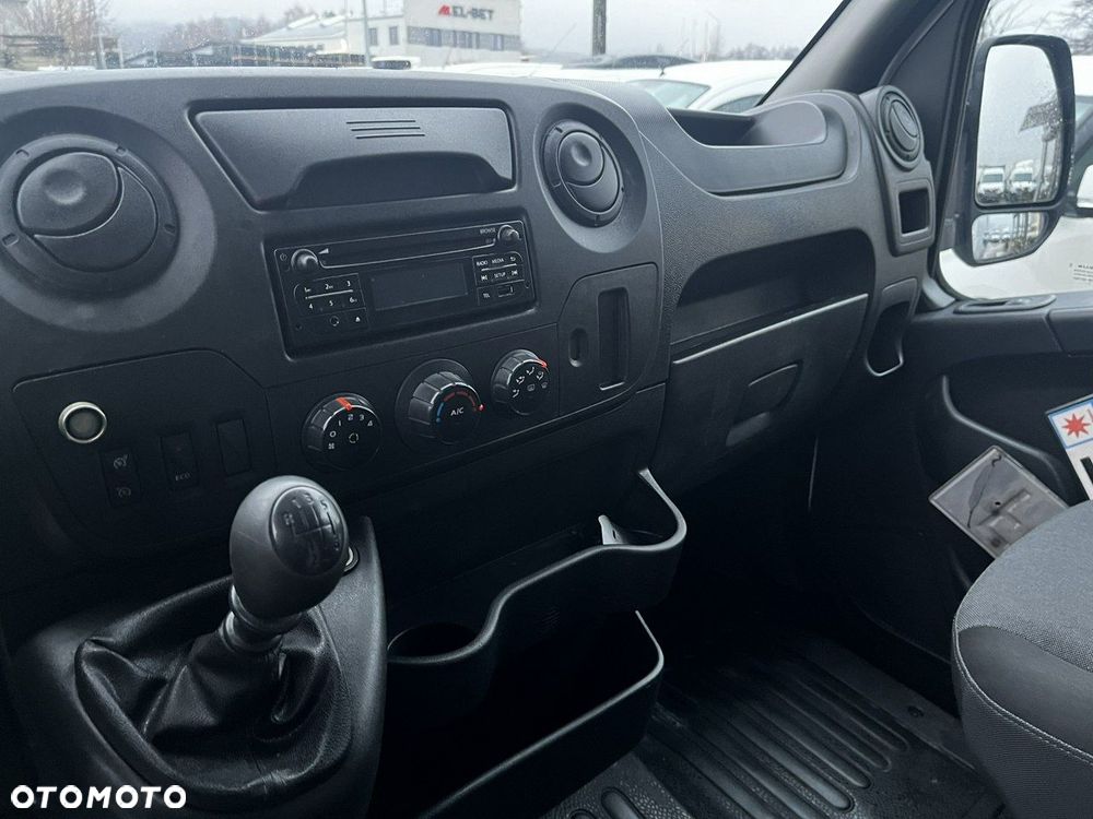 Renault Master - 11
