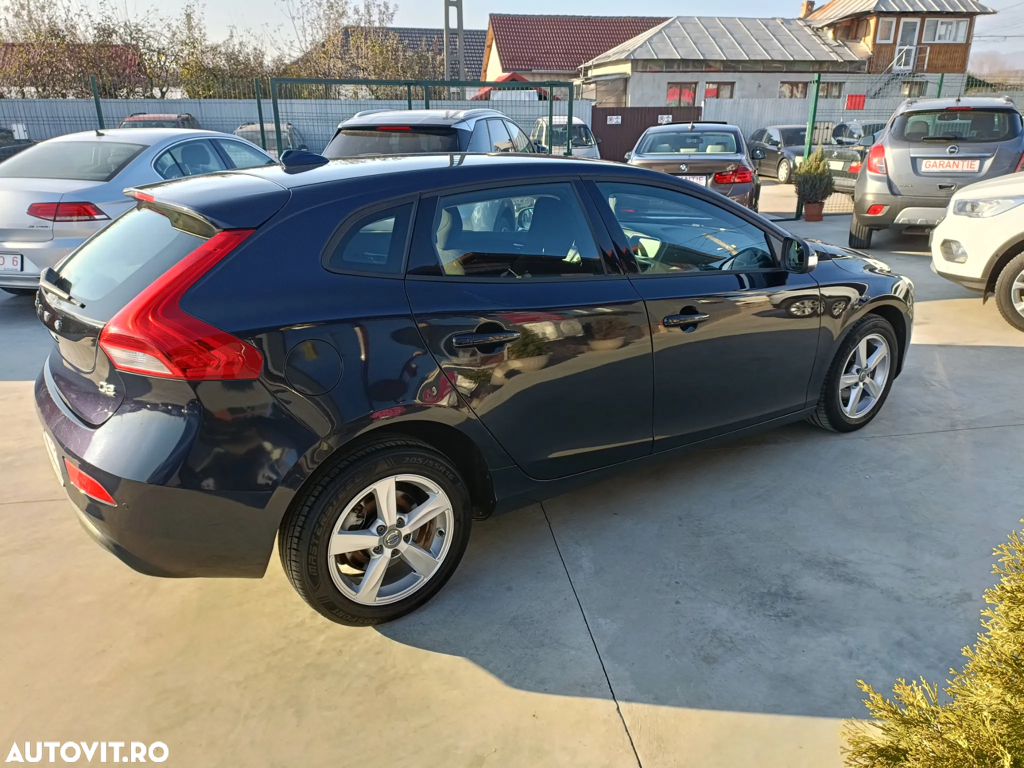 Volvo V40 Cross Country D2 Kinetic - 3