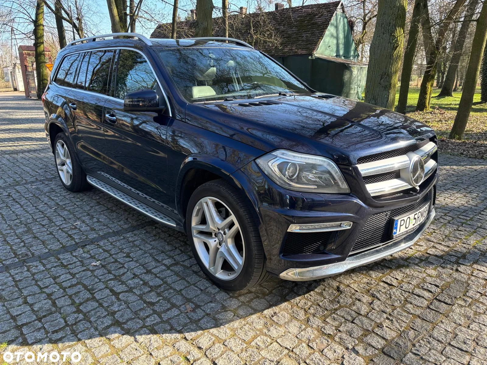 Mercedes-Benz GL 400 4-Matic - 1