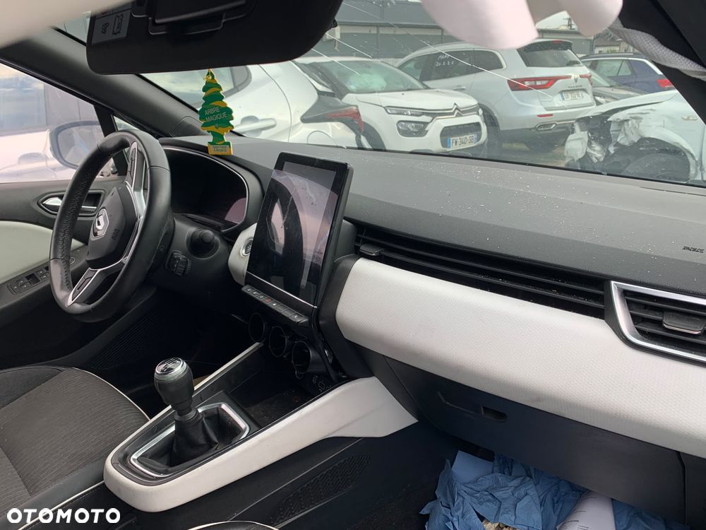 Renault Clio - 5