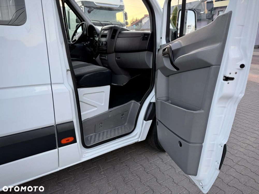 Mercedes-Benz SPRINTER DOKA / 7 OSÓB / NAJDŁUŻSZY ROZSTAW / RARYTAS / SOLIDNA SKRZYNIA - 13