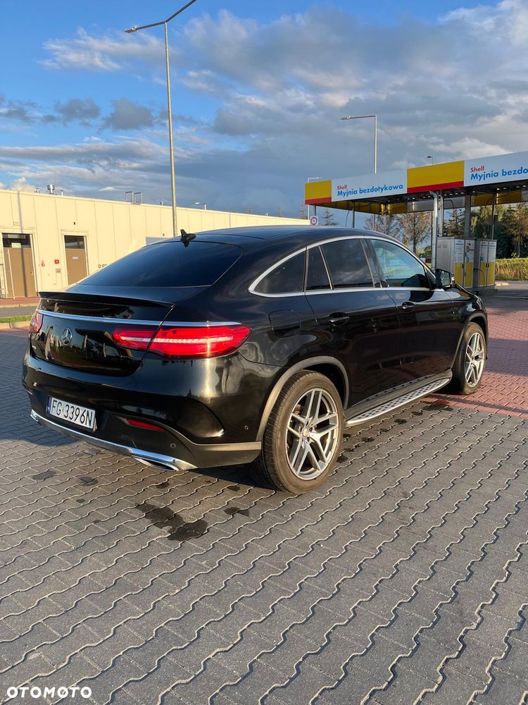 Mercedes-Benz GLE 350 d 4-Matic - 5