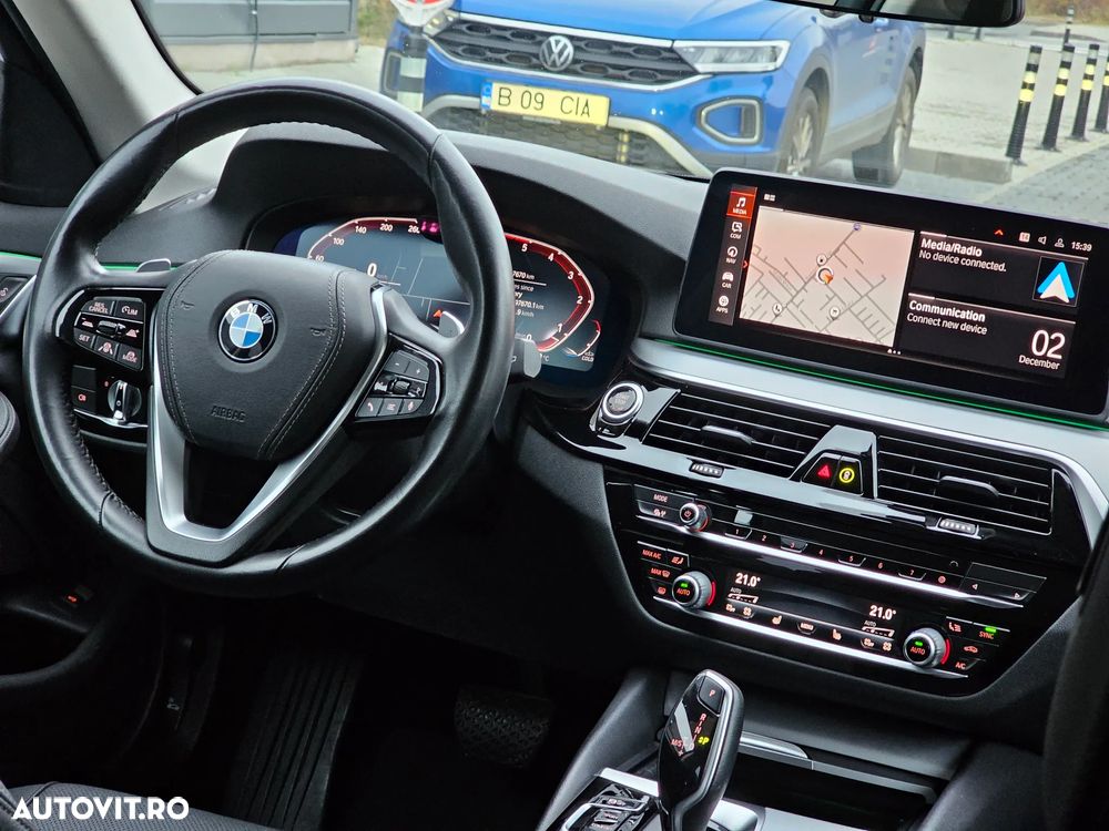 BMW Seria 5 520d AT MHEV - 3