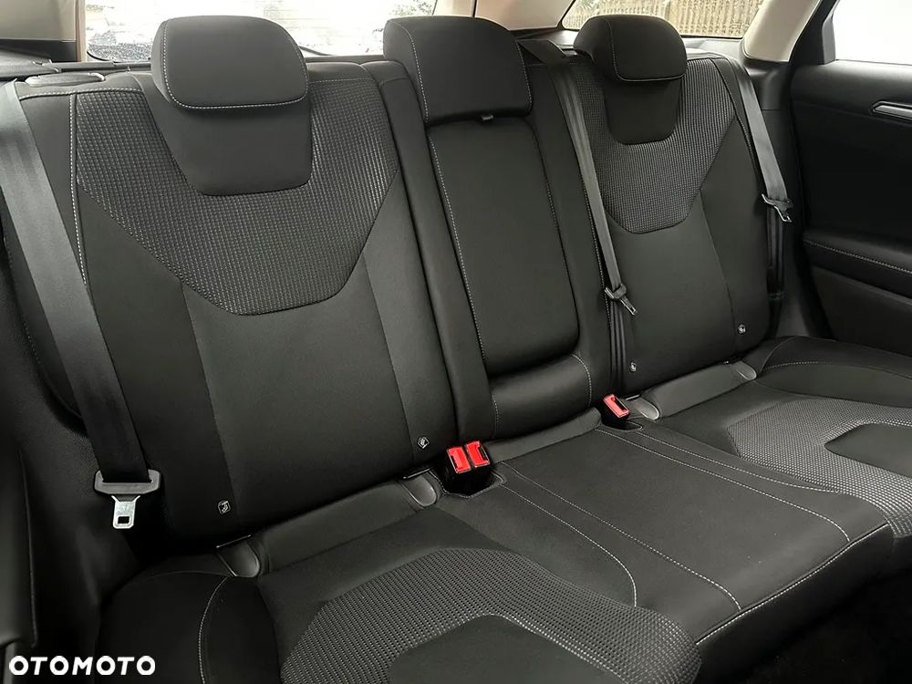 Ford Mondeo 2.0 EcoBlue Trend - 25