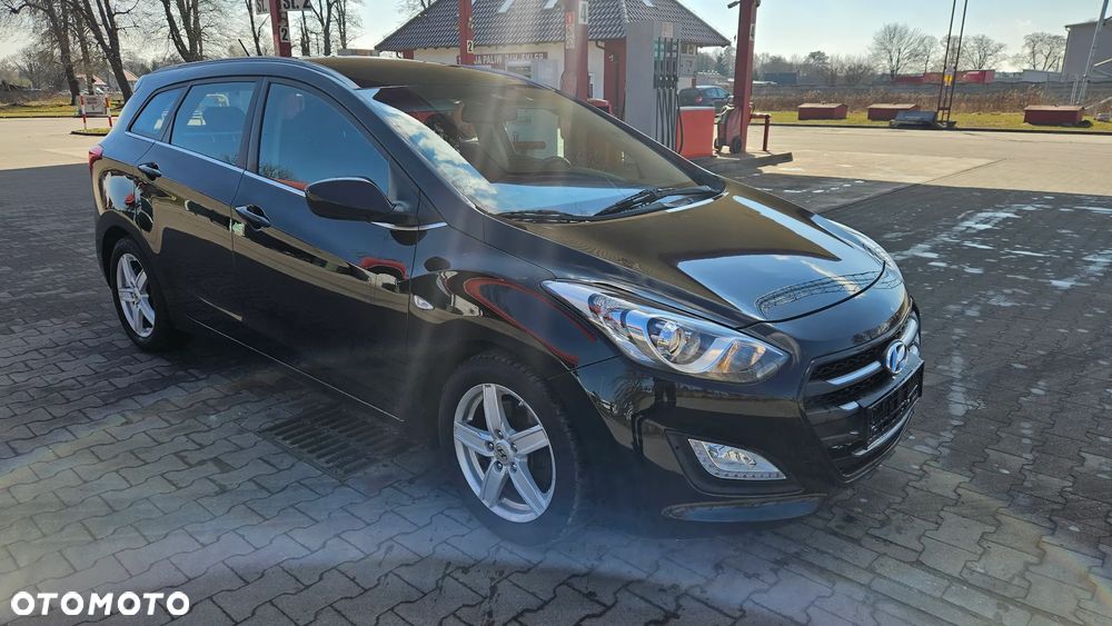Hyundai i30 blue 1.6 GDI Trend - 10