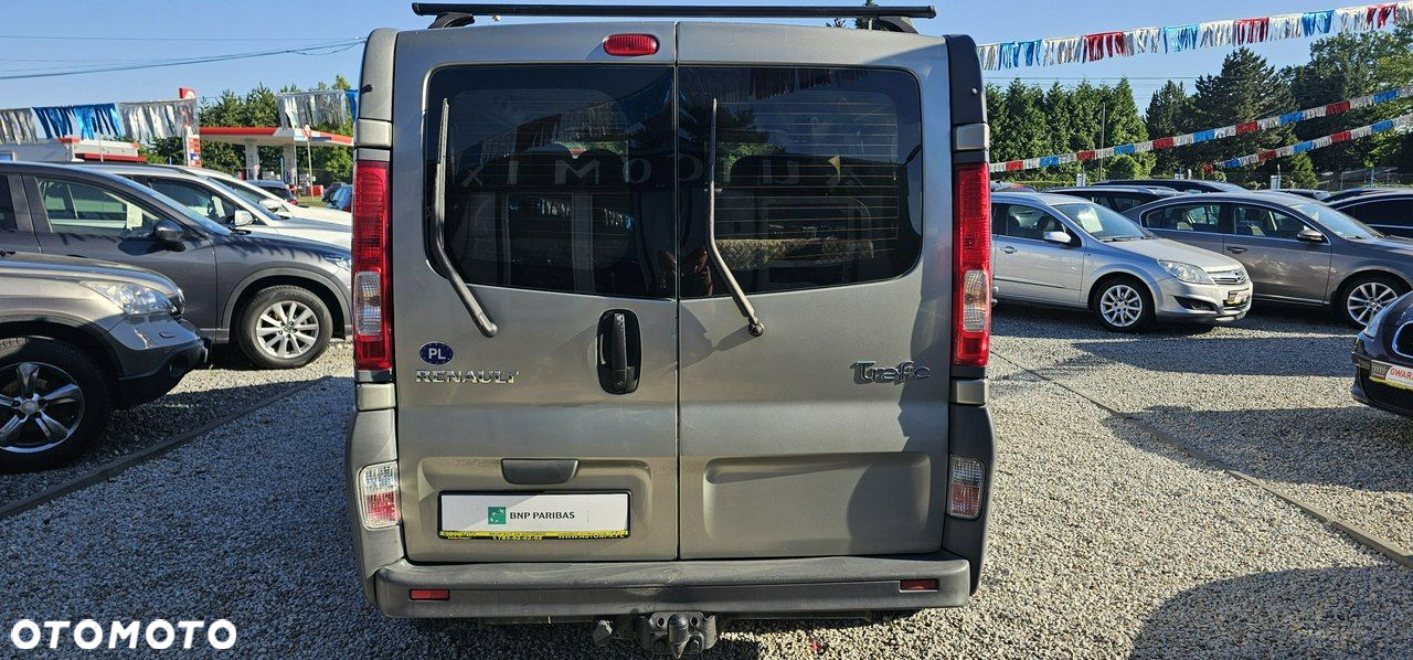 Renault Trafic - 22
