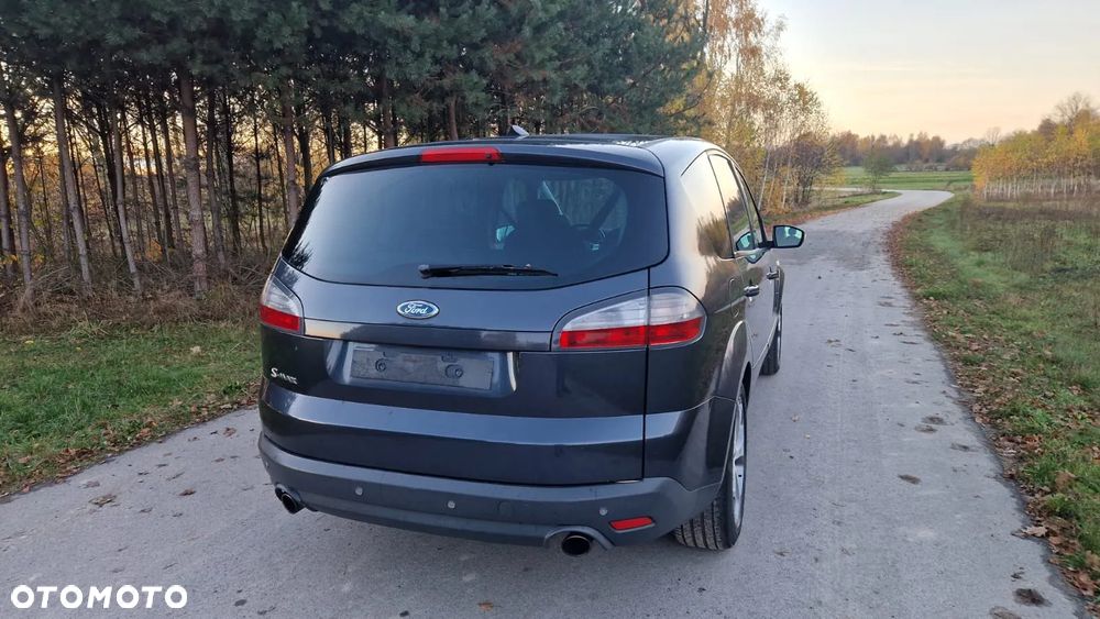 Ford S-Max - 7