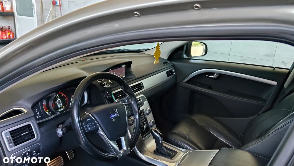 Volvo V70 D2 Geartronic Powershift Momentum - 11
