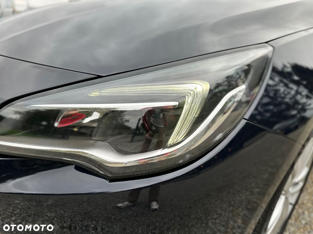 Opel Astra 1.4 Turbo Dynamic - 29