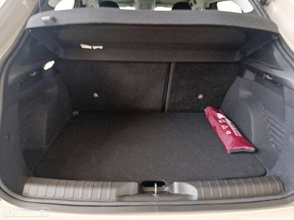 Fiat 600 1.2 Hybrid Icon - 6