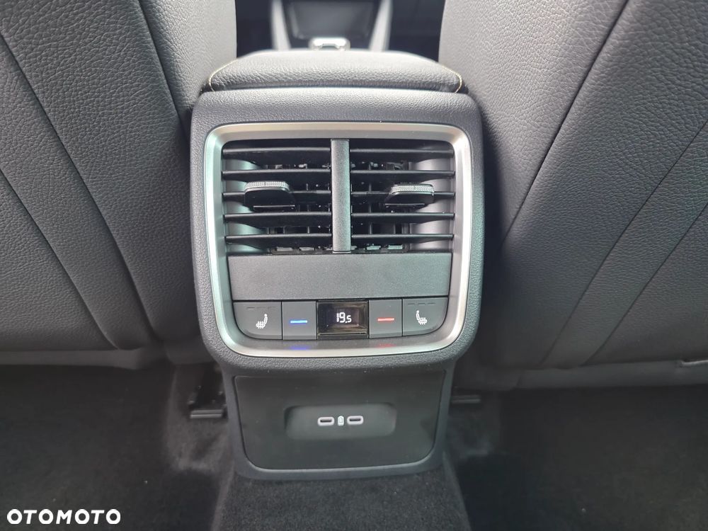 Skoda Octavia 1.5 TSI mHEV Drive Selection DSG - 14