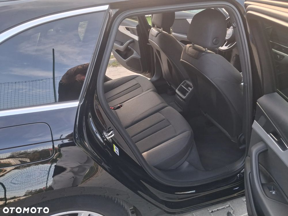 Audi A4 Avant - 23