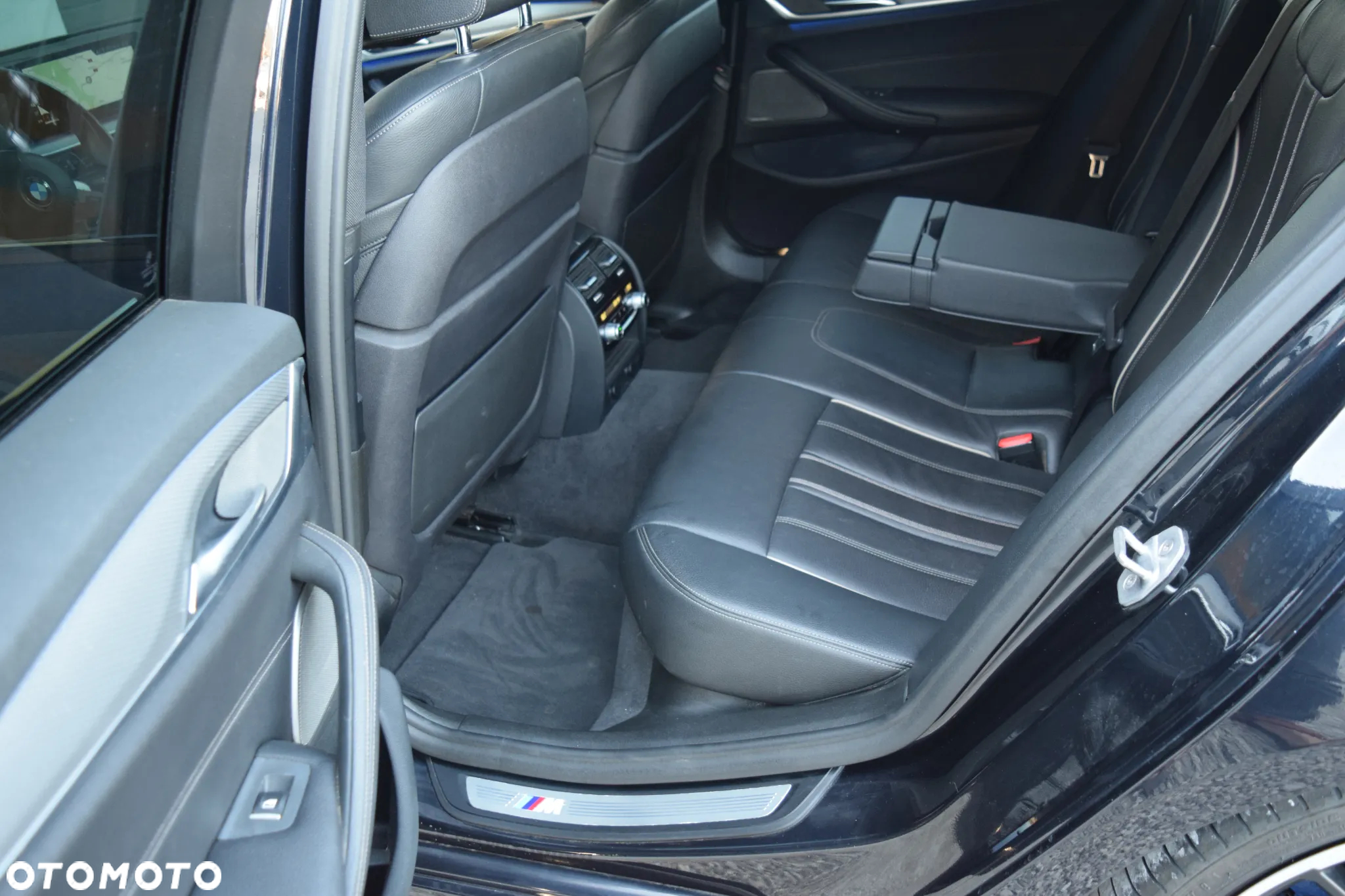 BMW Seria 5 540i xDrive M Sport sport - 35